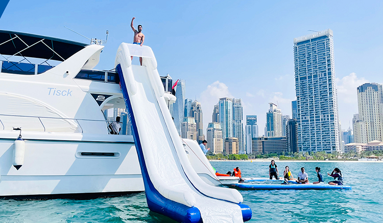 YACHT RIDE & SLIDE